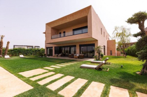 Modern 4BR Villa Golf View in Amelkis Marrakech